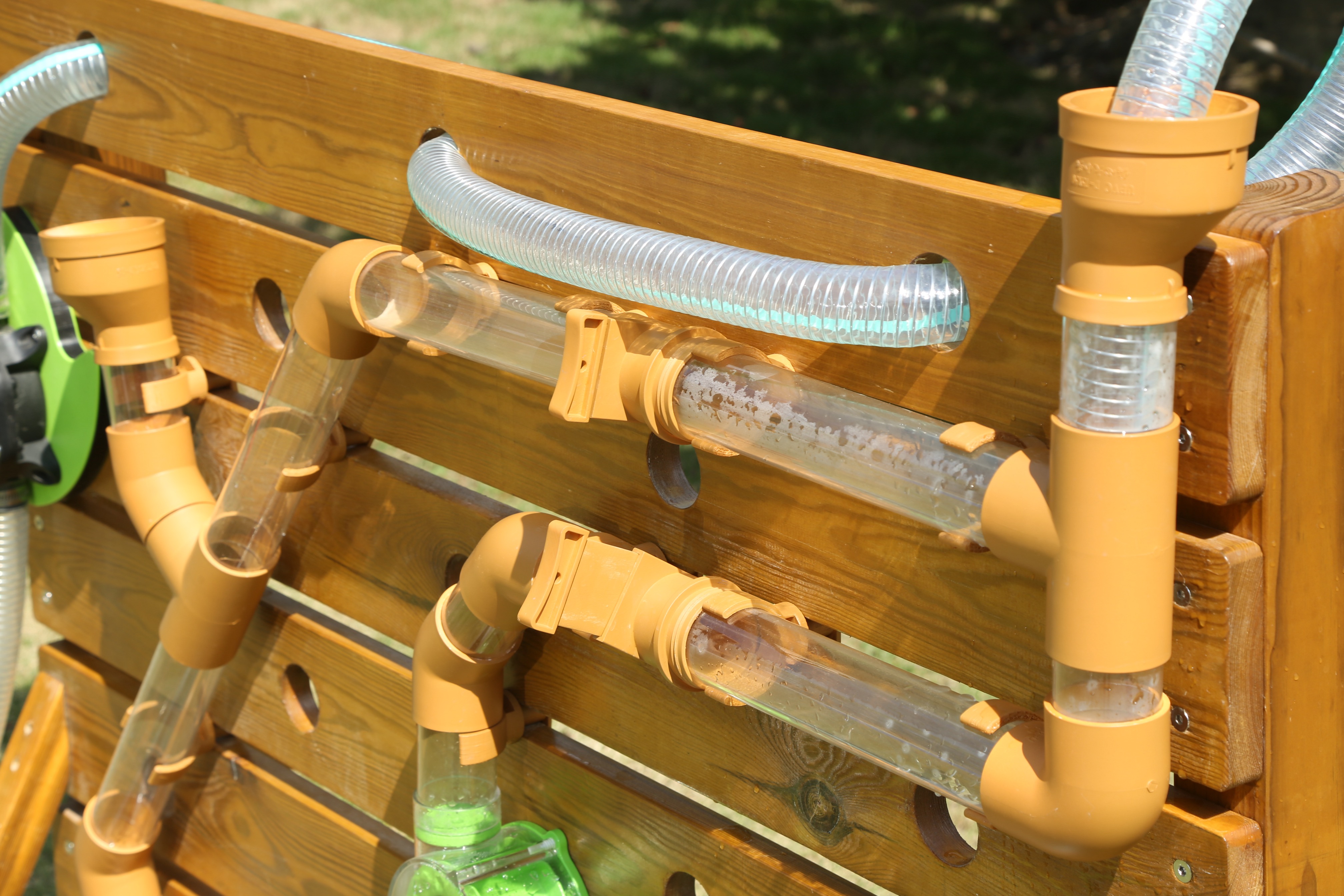 eduplay-water-speelmuur-1.JPG
