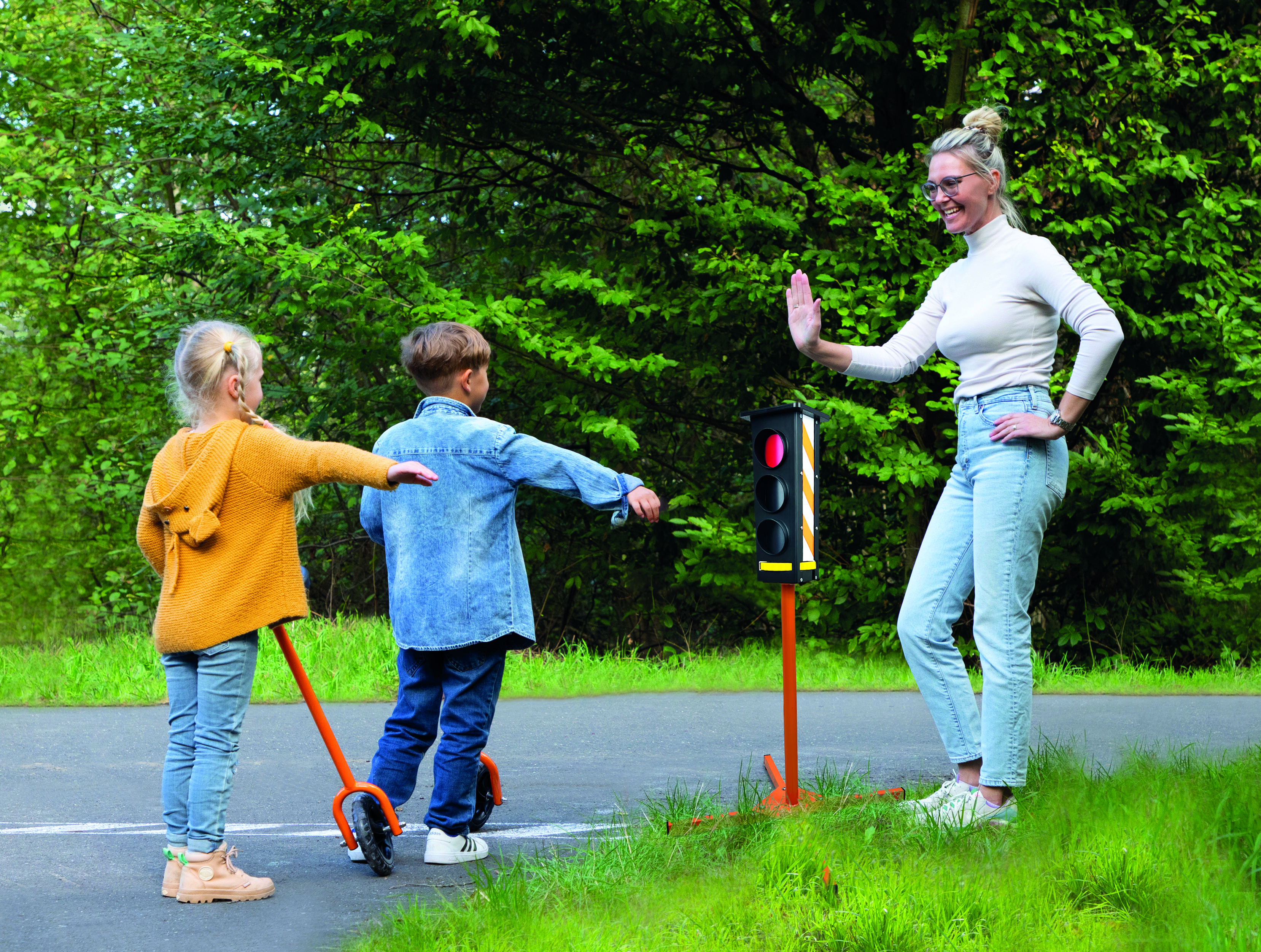 Eduplay-feux-tricolores-parcours-à-vélo.jpg